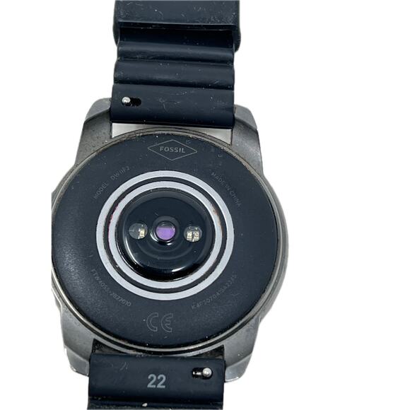 Fossil DW11F2 Google Smart Watch - Picture 3 of 4